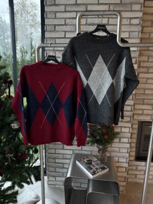 Kırmızı-Lacivert Argyle Desenli Kazak