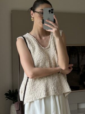 Knitle Rahat Kalıp Triko Crop-Ekru